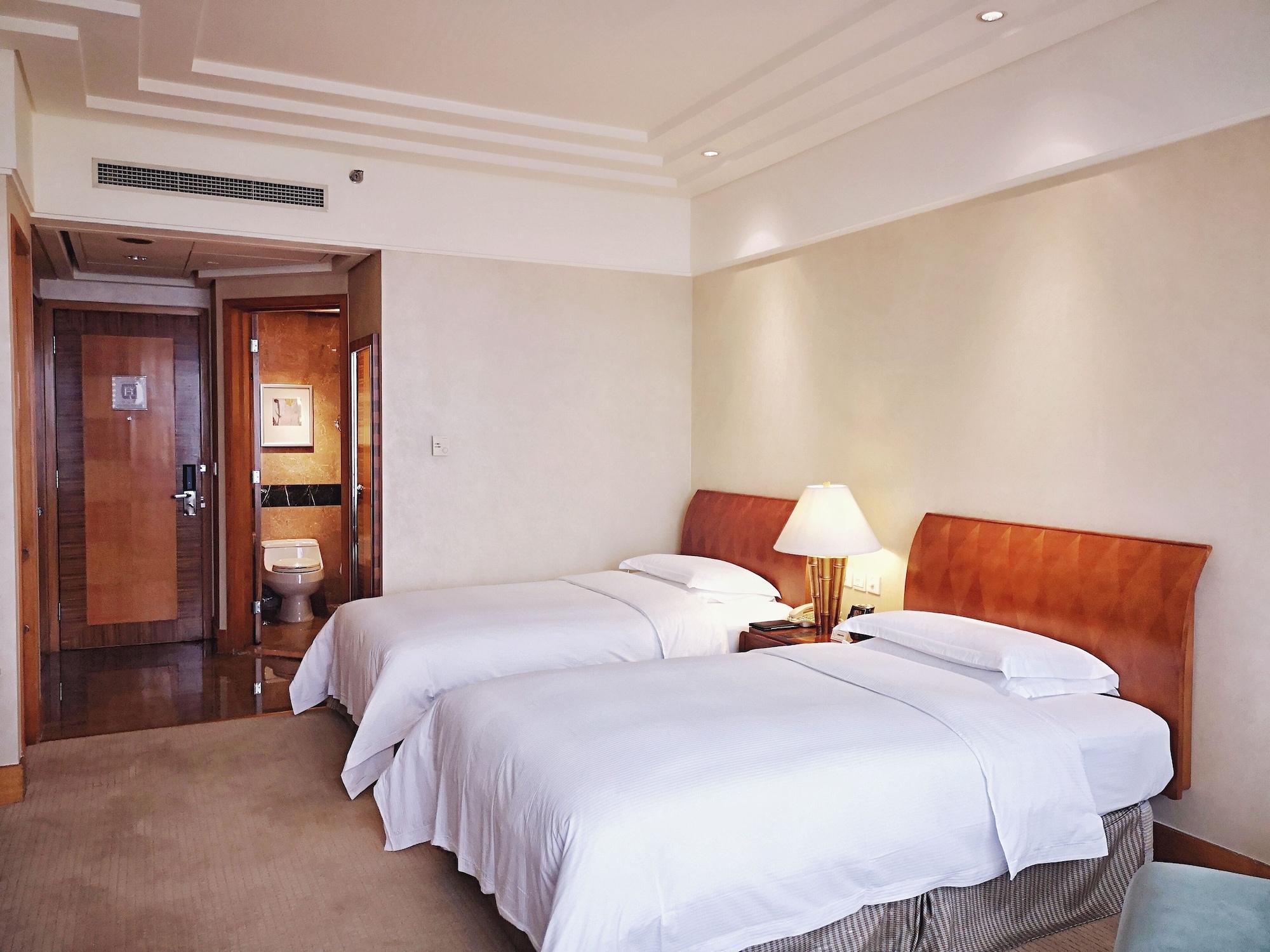 Hilton 5*